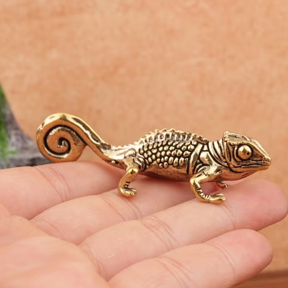 Brass chameleon